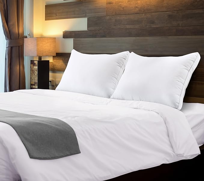 Utopia Bedding Queen Size Bed Pillows – Set of 2 Gusseted Hotel-Quality Sleeping Pillows, Cooling Poly Fiber Fill for Back, Side & Stomach Sleepers (White)
