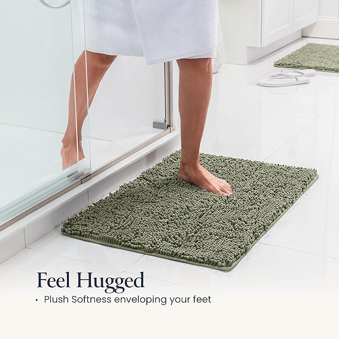 BELADOR 2-Piece Bathroom Rug Set – Plush Quick-Dry Chenille Bath Mats with Non-Slip Rubber Backing, Absorbent & Machine Washable Bathroom Rugs – Soft Shower Mat Set (24x17 + 30x20, Grey)