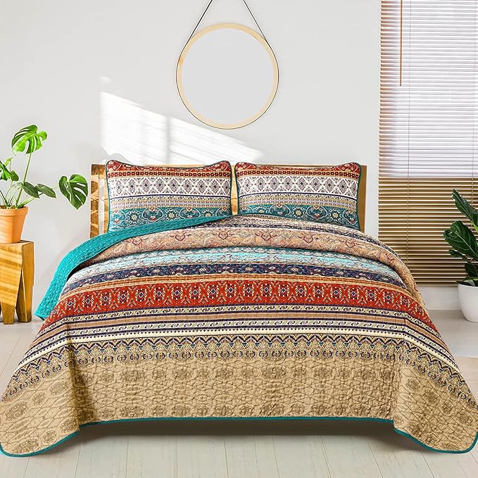 Bohemian King Size Quilted Bedspread Set – 240x260 cm Soft Microfiber All-Season Comforter with 2 Pillowcases, Terracotta Boho Striped Pattern, Lightweight & Breathable Bedding